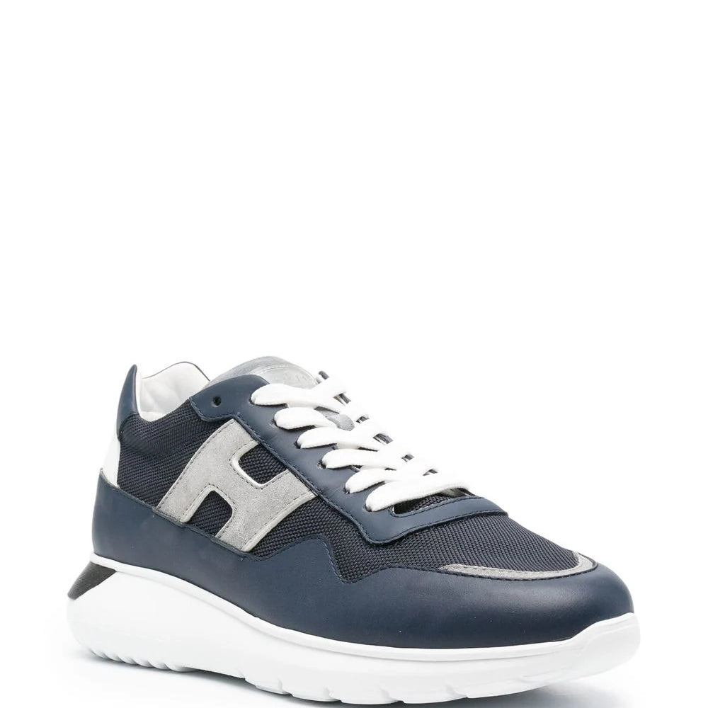 
                  
                    Hogan Sneakers met vlakken
                  
                