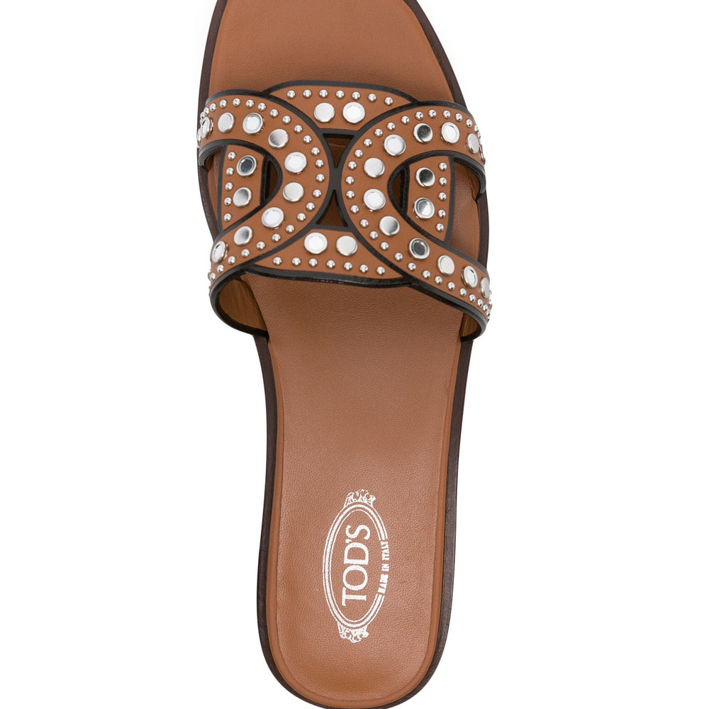 
                  
                    Tod's Kate studded leren sandalen
                  
                