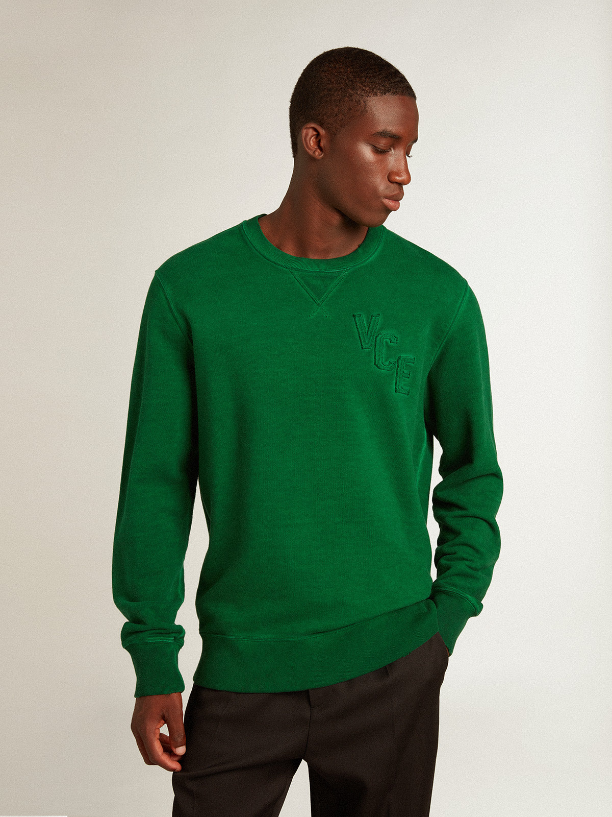 Golden Goose - Ronde-hals sweatshirt van groen katoenen molton