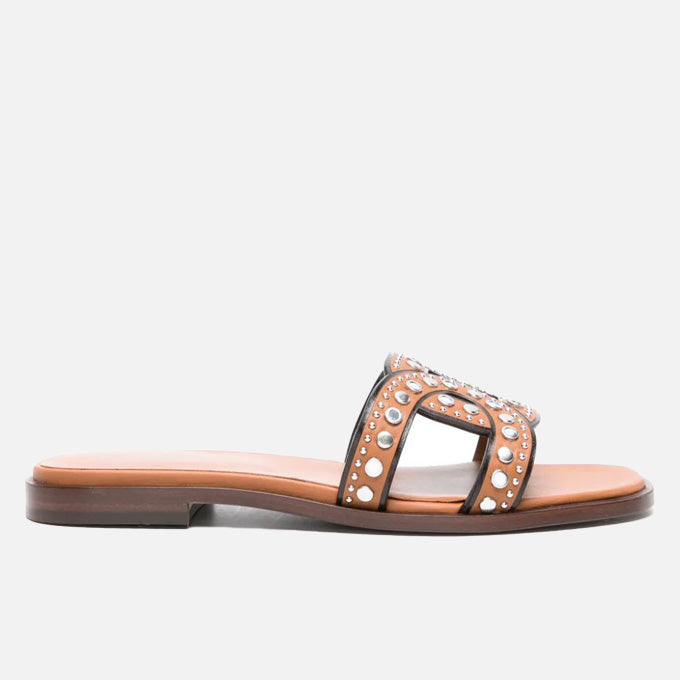 
                  
                    Tod's Kate studded leren sandalen
                  
                