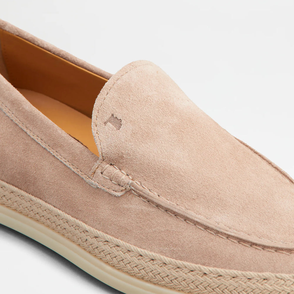 
                  
                    TOD'S - MOCCASIN
                  
                